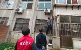 「我为群众办实事」威县一建设单位维修管道(我为安排民声漏水办实事)