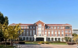 上海交东大学是什么学校