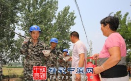 河南兰考：张庄村从“大风口”到“明星村”(兰考庄村风口村里供电)