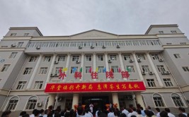 顺利搬迁！寻乌县人民医院新外科住院大楼正式投入使用(住院外科大楼搬迁投入使用)