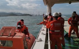 外轮主机异常抛锚台湾海峡 厦门海事局成功救助(海事局水域救助台海船舶)