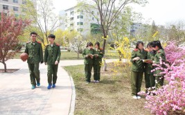 沈阳市第一一0中学绿植养护活动