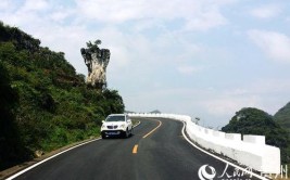 贞丰：劈开穷途筑富路(贞丰穷途劈开公路农村)