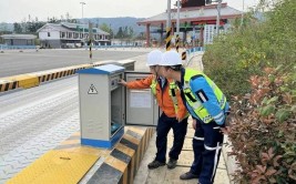 合肥24小时汽车道路救援服务调度中心(救援服务车辆提供电瓶)