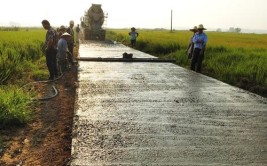 普安：南山坡至下厂河农村道路工程正加紧建设(农村道路工程加紧建设)