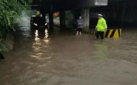 全市18处道路渍水3小时消退(渍水暴雨涵洞值守积水)