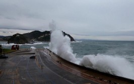 解压视频(步骤解压路面视频海浪)