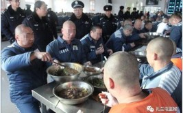 扎兰屯监狱19名服刑人员接受安监等部门电工考试