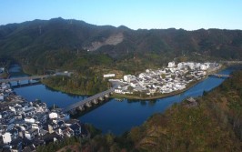 花溪区：栉风沐雨砥砺行 乘势而上再扬帆(发展生态脱贫乡村园区)