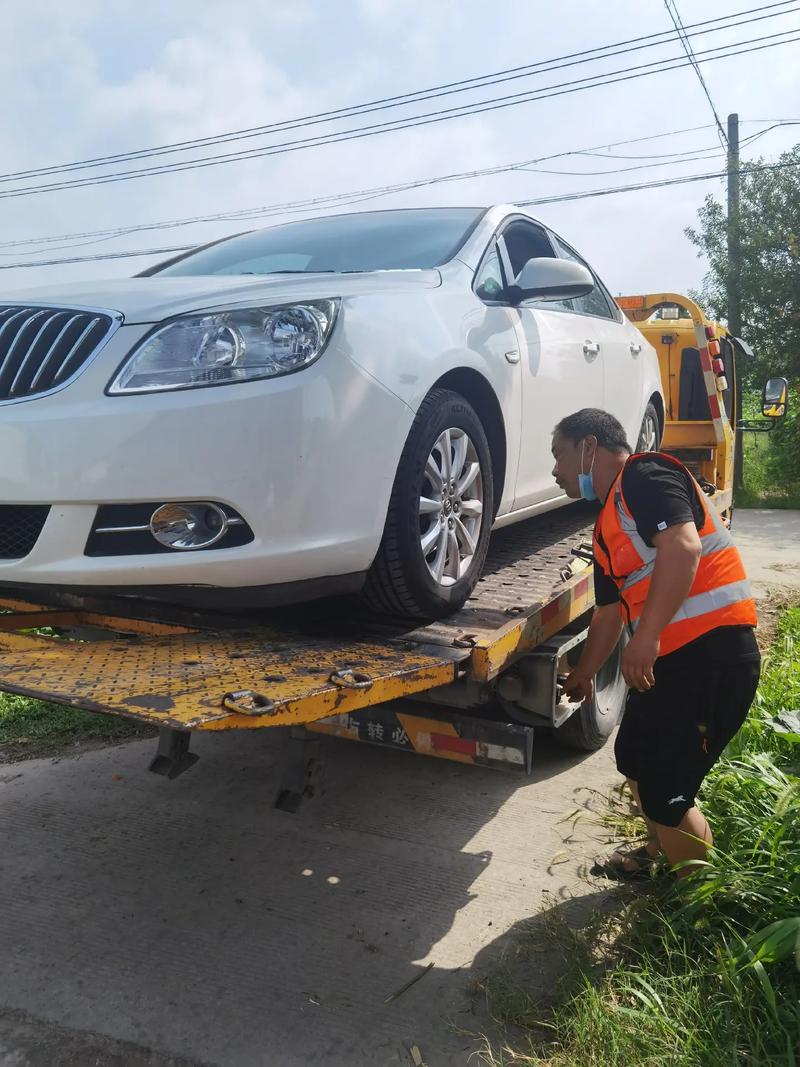 解析广东陆丰市汽车救援维修拖车(救援拖车汽车维修驾驶员) 汽修知识