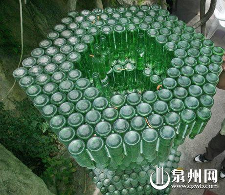 宁波海曙一社区用废弃啤酒瓶改造成灯具 点亮居民回家路(居民啤酒瓶社区瓶子废弃) 汽修知识