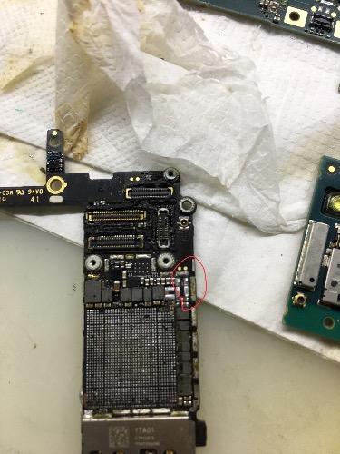 iPhone6S plus指南针故障屏幕不能翻转维修过程(指南针翻转芯片维修故障) 汽修知识