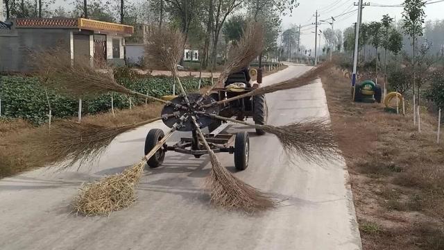 淮滨：自制扫地机为张里乡徐寨村“农村人居环境”添彩(人居环境淮滨物件添彩联播) 汽修知识