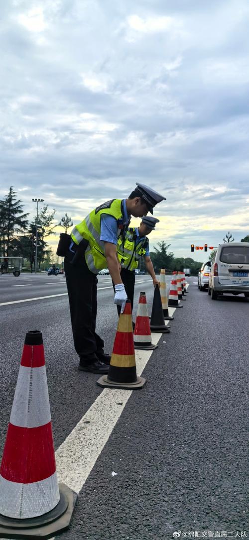 四川绵阳(省钱交警队汽车立方四川绵阳) 汽修知识