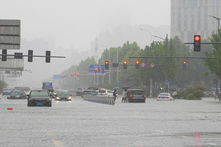 交通运输部：大雾、暴雨等天气影响这些道路通行(路段国道境内省界龙南) 汽修知识