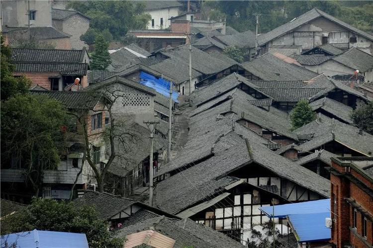 重庆市江津区吴滩镇(赶场老街麻将雨伞高粱酒) 汽修知识