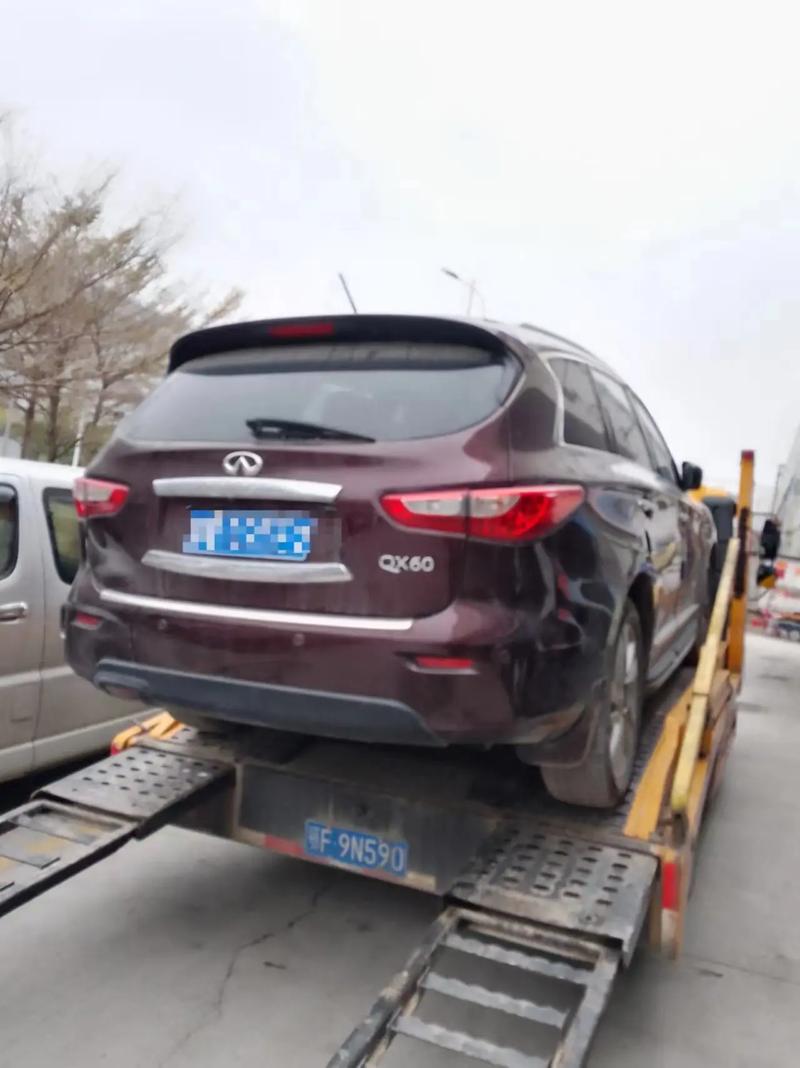 不然有可能报废变速箱！(拖车有可能要注意变速箱四驱) 汽修知识