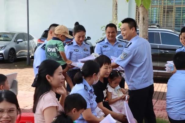 成立爱警小分队 解决民警后顾之忧(民警小分队成立解决安保) 汽修知识