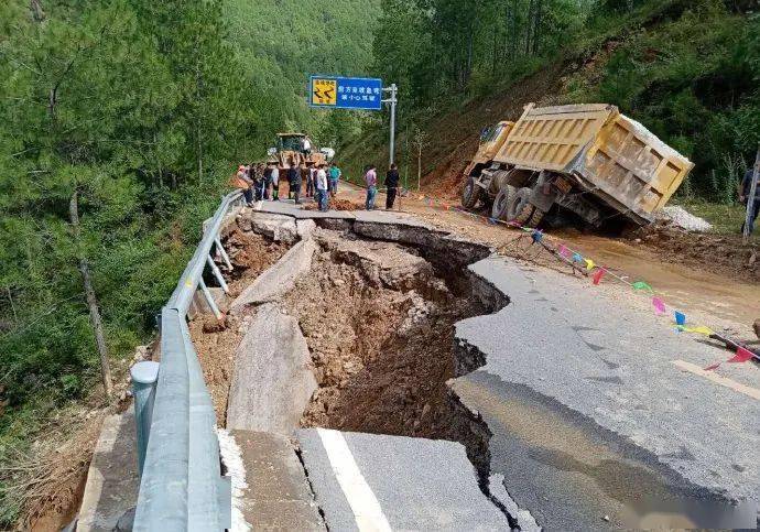 道路损坏七八年何时修？凉山冕宁：计划4月开工(冕宁道路县城损坏桥镇) 汽修知识