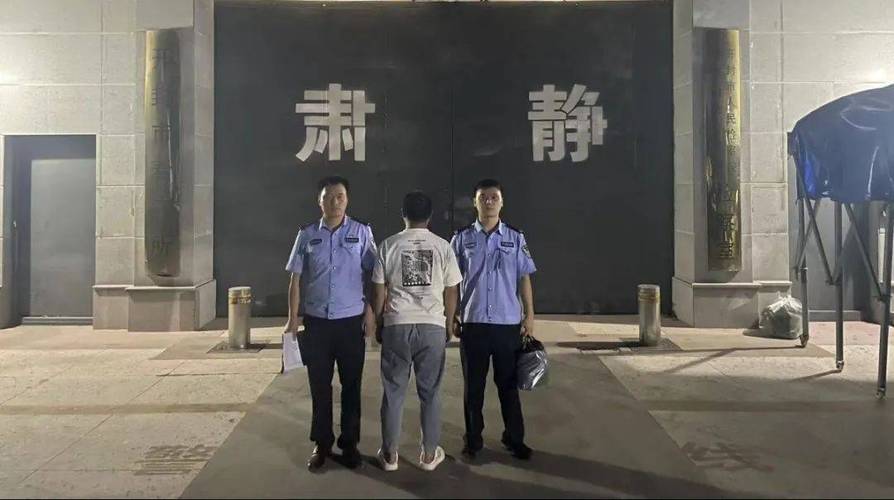 开封杞县警方破获系列“拉车门”盗窃案(车门民警盗窃案开封破获) 汽修知识