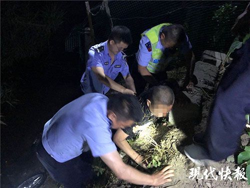 砀山警民联手救助骑摩托车落水男子(落水男子新安派出所拉出) 汽修知识