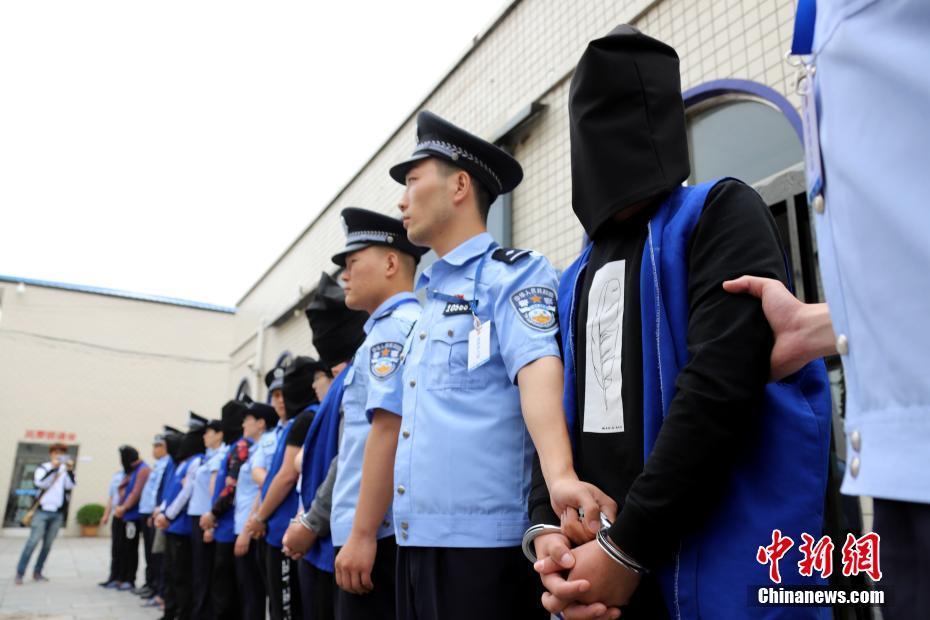 向167万余人放贷逼交“砍头息”特大“套路贷”团伙被泰州警方破获(套路团伙催收犯罪放贷) 汽修知识