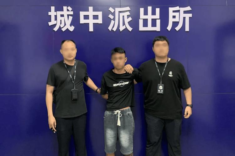 深夜他在曹县城区“拉车门”非法获利2万余元(车门齐鲁他在获利刺激) 汽修知识 深夜他在曹县城区“拉车门”非法获利2万余元(车门齐鲁他在获利刺激) 汽修知识