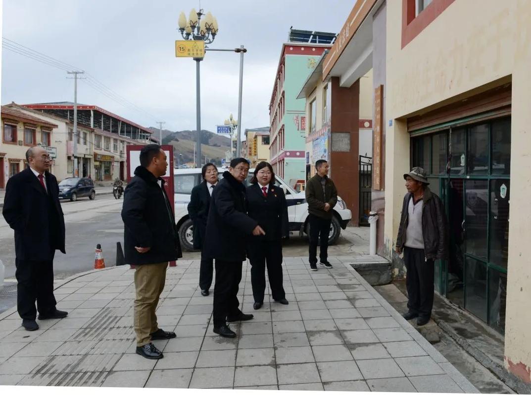 在四川若尔盖县红星镇遇到的女老板的身世让人不可理解(红星让人身世女老板理解) 汽修知识