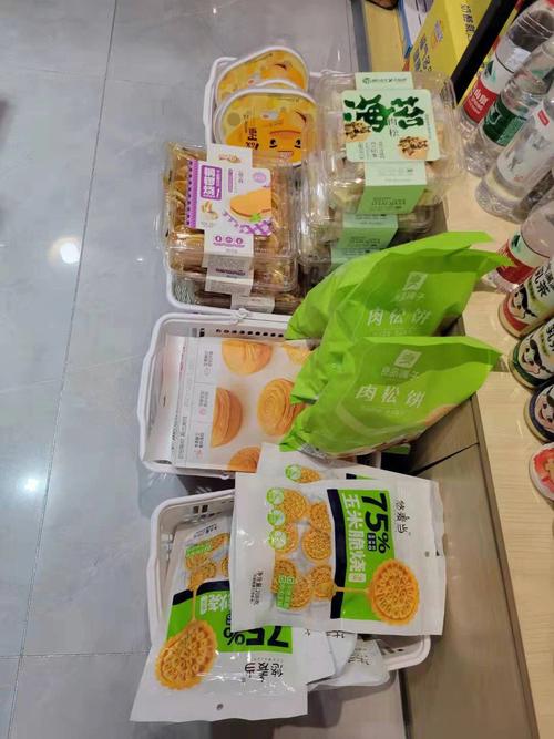  小零食卖出一个亿(创业相逢门店员工休闲食品) 汽修知识