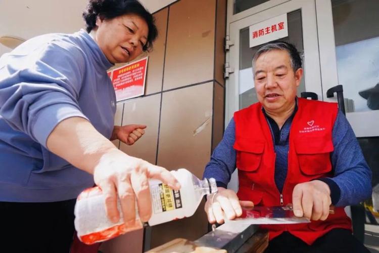 乌鲁木齐:一起来逛小修小补便民巴扎(小修巴扎居民社区铁路) 汽修知识 乌鲁木齐:一起来逛小修小补便民巴扎(小修巴扎居民社区铁路) 汽修知识