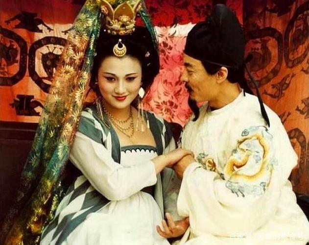 杨贵妃是嫁给哪个皇帝 学类资讯