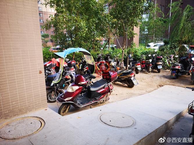 济南天桥开放式小区停车调查：黄屯小区乱停乱放现象谁来管？(小区停车天桥车辆停放) 汽修知识
