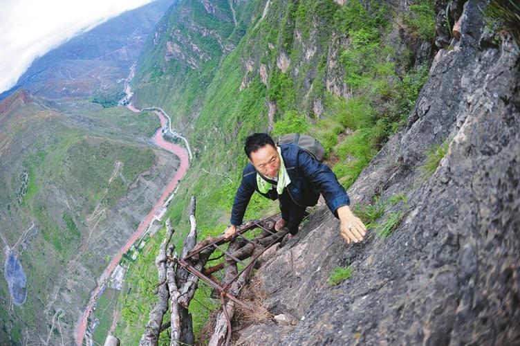 揭开凉山“标签”：悬崖村有几多？吸毒贩毒严重吗？(彝族悬崖扶贫贩毒脱贫) 汽修知识