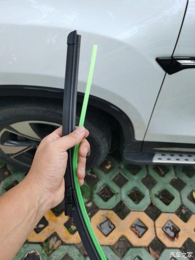 为爱车更换雨刷胶条(我是车主胶条爱车更换) 汽修知识 为爱车更换雨刷胶条(我是车主胶条爱车更换) 汽修知识