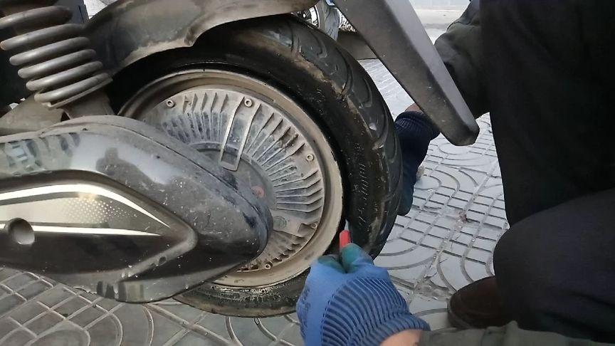师傅能帮我补一下车胎吗?(师傅车子车胎帮我电动车) 汽修知识 师傅能帮我补一下车胎吗?(师傅车子车胎帮我电动车) 汽修知识