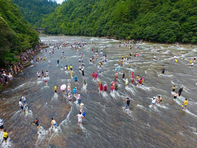 福建屏南：亲水天堂 乐享避暑(屏南避暑戏水玩乐游客) 汽修知识