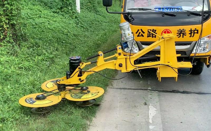 迈克重工  绿篱修剪机 道路养护绿植修剪 绿篱修剪车 市政绿化车 范文模稿