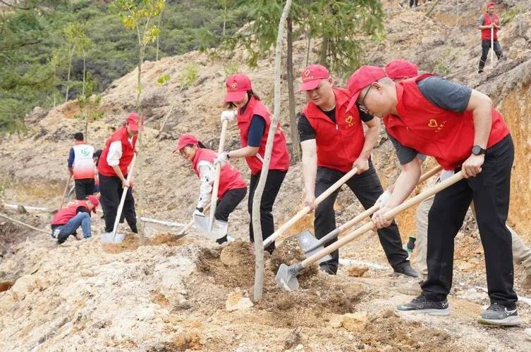 32万人义务植树117万株河源全市掀起爱绿植绿护绿热潮 范文模稿