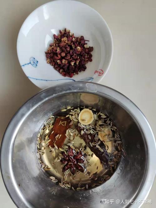 厨房里的小香花剪一点加菜里调味增香 范文模稿 厨房里的小香花剪一点加菜里调味增香 范文模稿