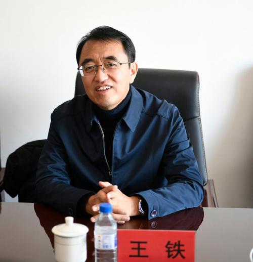 王铁教授与历史建筑实考 范文模稿